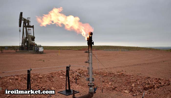 نفت خام چگونه بر قیمت گاز تأثیر می گذارد؟
