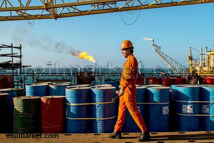 بازخوانی روند صادرات نفت ایران