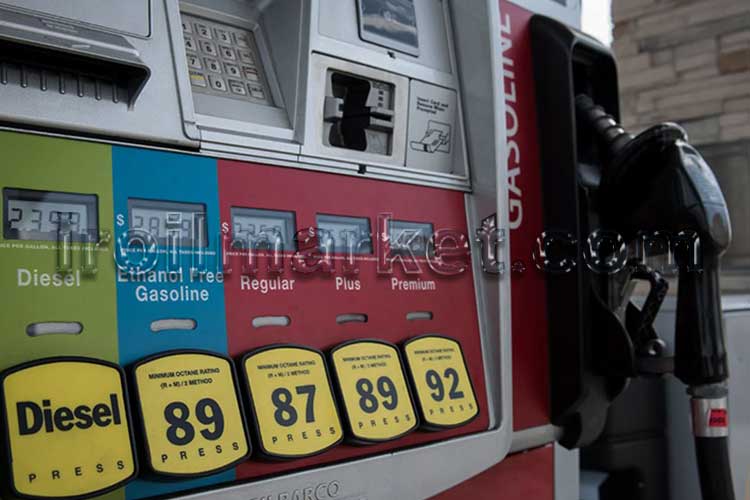 قیمت بنزین در آمریکا به بالاترین سطح در یک سال اخیر رسید